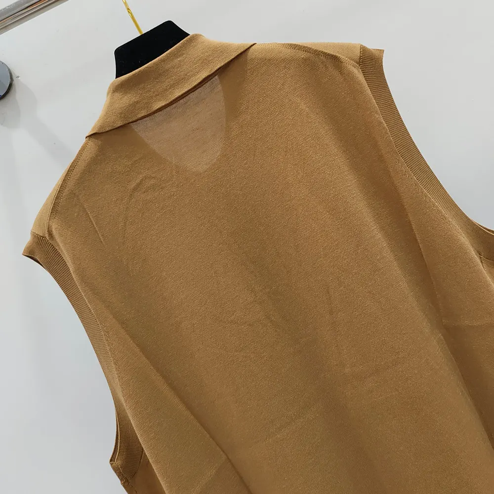 Prada Women Sleeveless Silk Polo Shirt P29B36_15EY_F0040_S_OOO - image 6