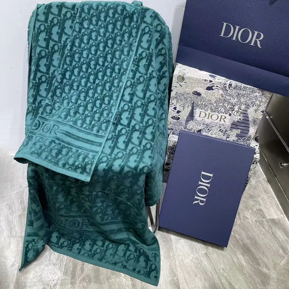 Dior Bath Towel Dior Oblique Jacquard folded neatly showing texture and edges