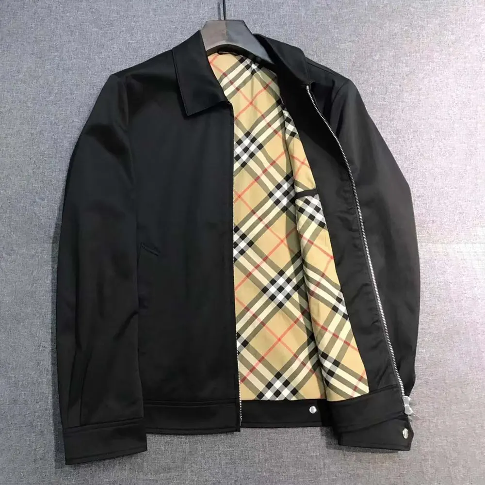 Close-up of Burberry Men Gabardine Harrington Jacket-Black zipper and fabric texture