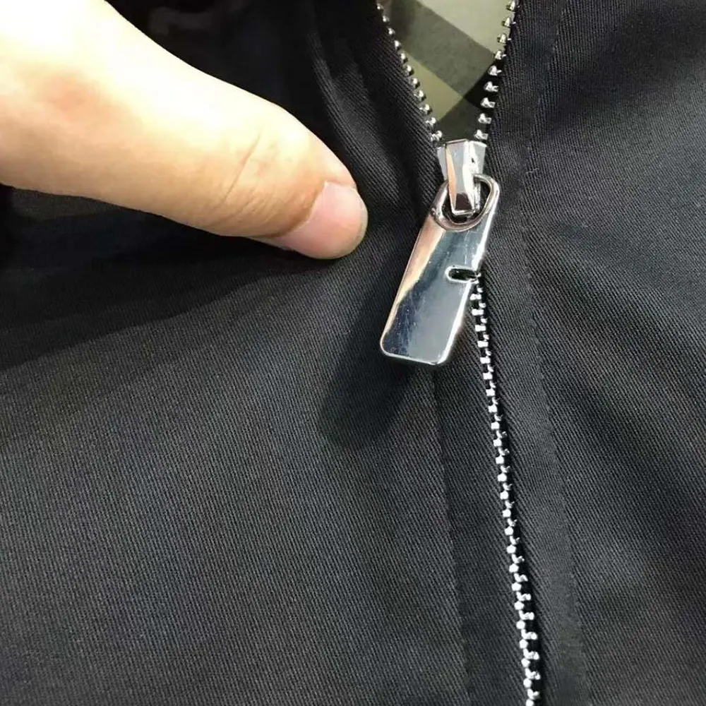 Burberry Men Gabardine Harrington Jacket-Black - image 8