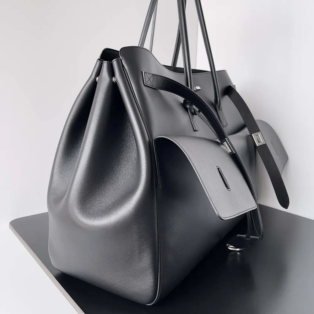 Balenciaga Women Bel Air XL Carry All Bag in Black Smooth Calfskin-Silver - image 4