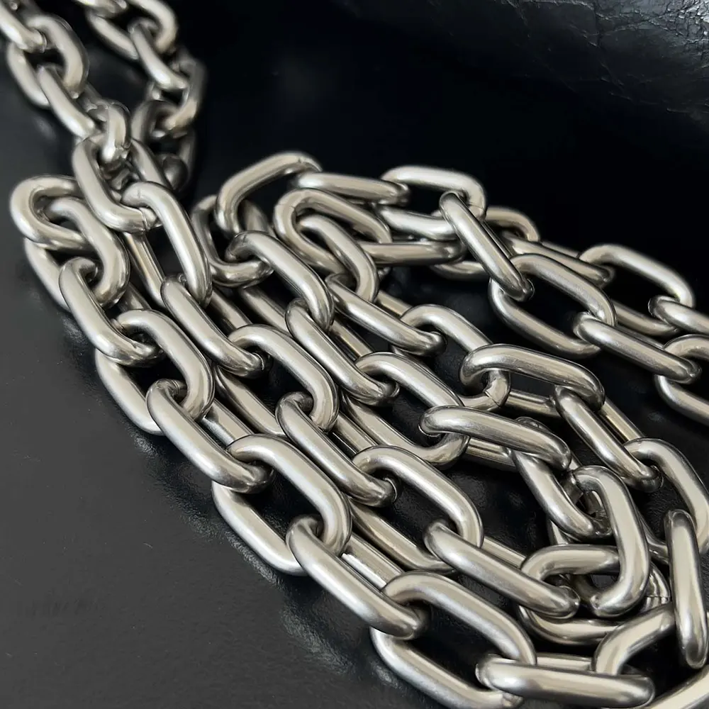 Balenciaga Women Monaco Large Chain Bag-Black - image 7