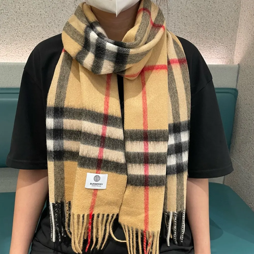 Burberry Unisex Check Cashmere Scarf-Beige - image 8
