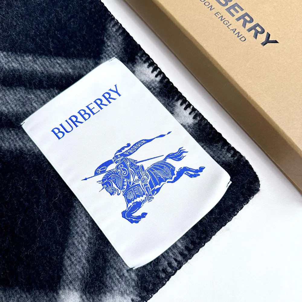 Burberry Unisex Check Wool Scarf-Black - image 5