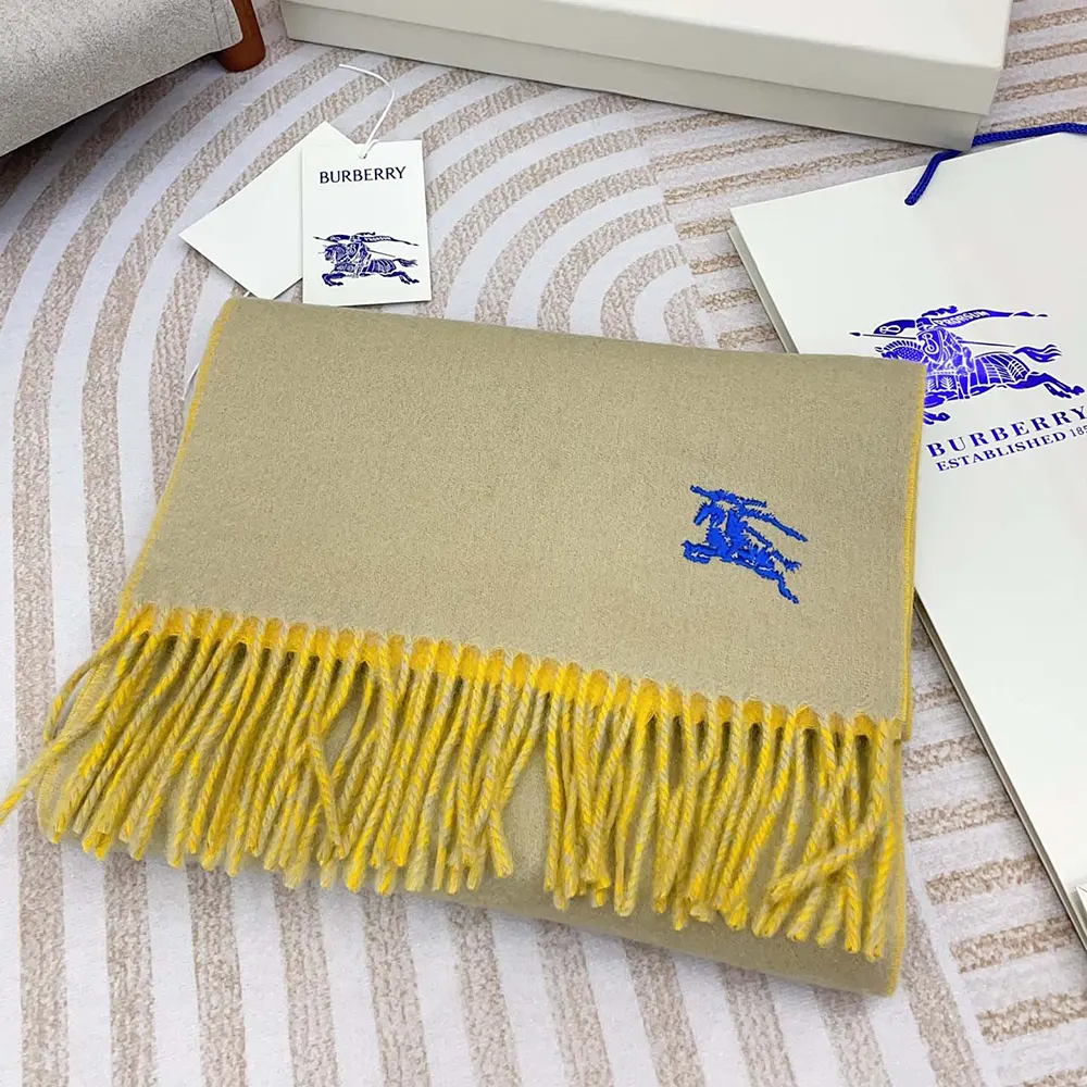 Burberry Unisex Reversible Cashmere Scarf-Yellow - image 4