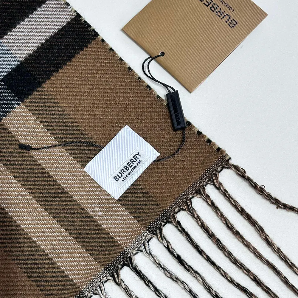 Burberry Unisex Reversible EKD Cashmere Scarf - image 5