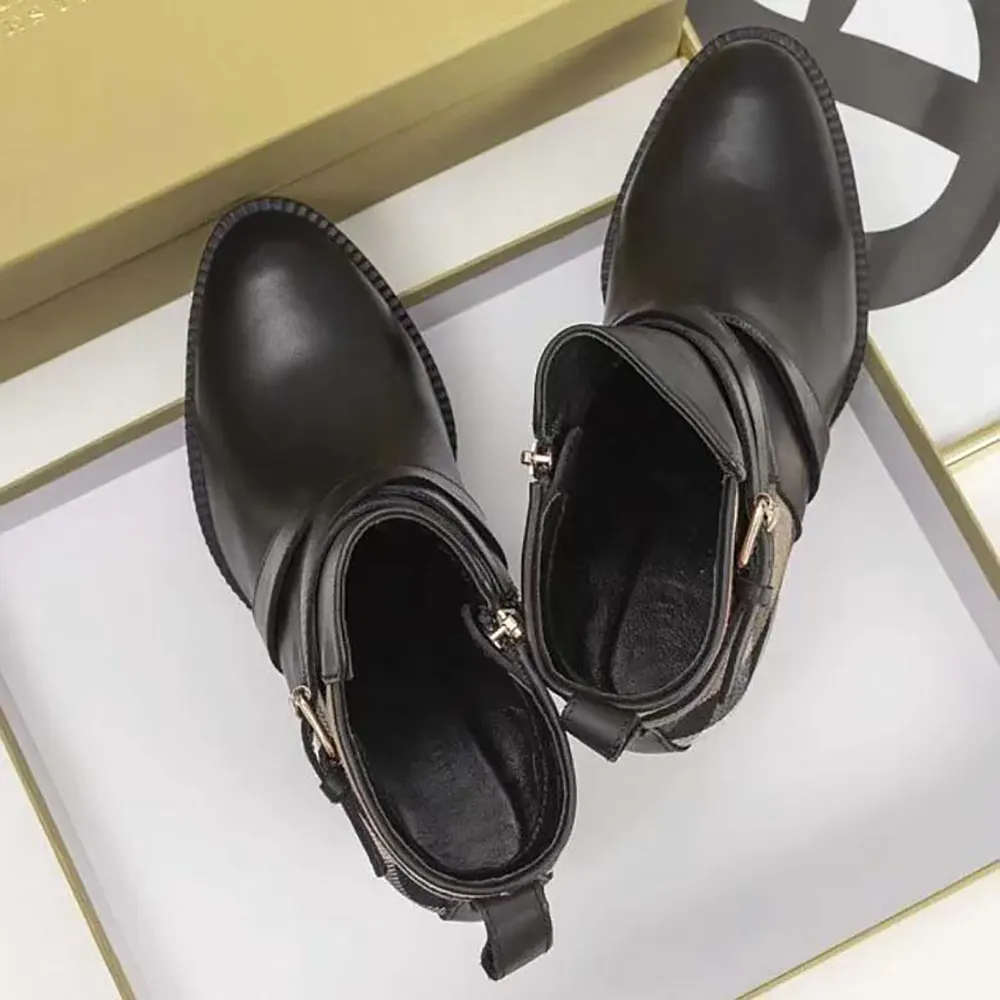 Burberry Women House Check and Leather Ankle Boots - image 6