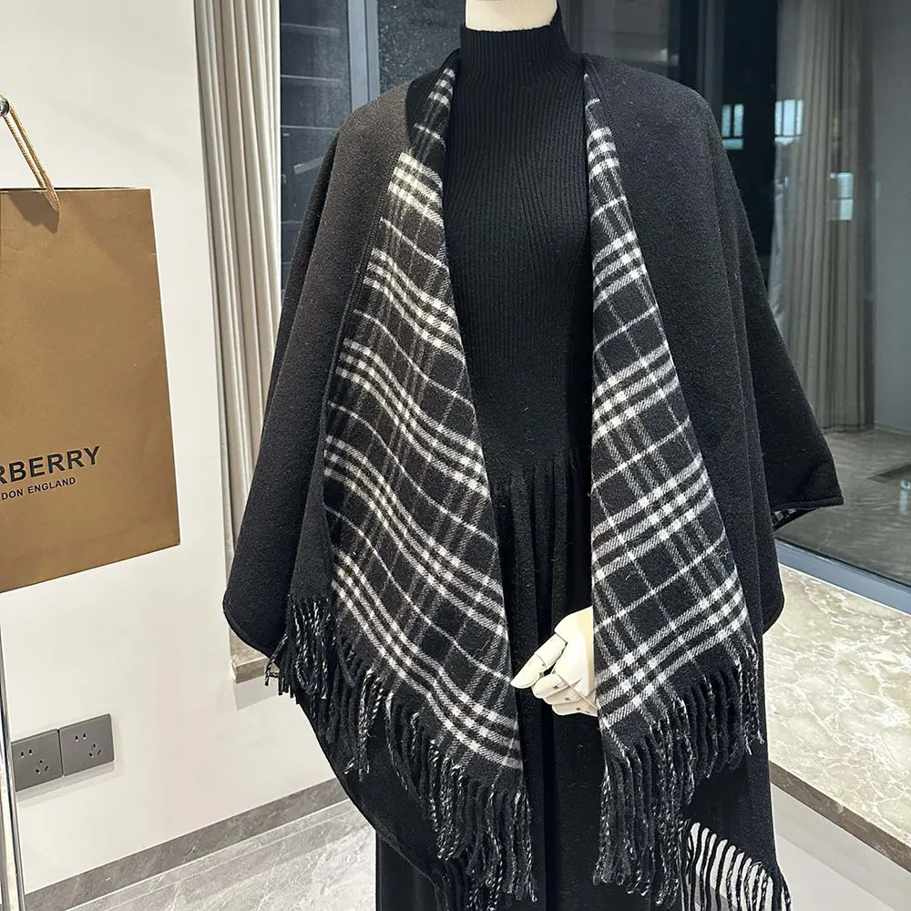 Burberry Women Reversible Check Wool Cape-Black - image 5