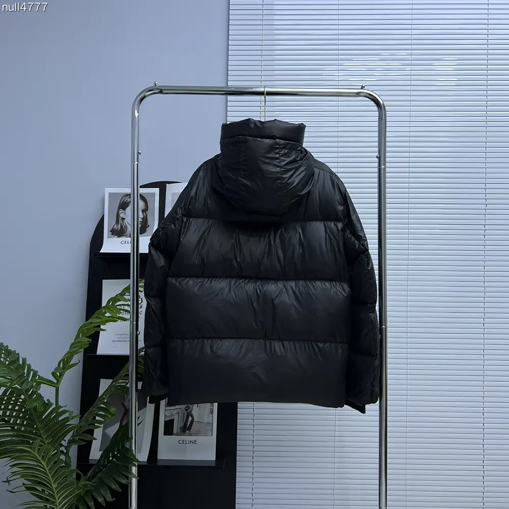 Side angle showing silhouette of Canada Goose Women Cypress Puffer with recycled fill