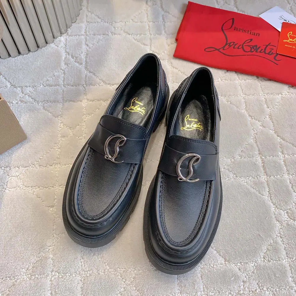 Top view showing smooth black calf leather and chunky lug sole details