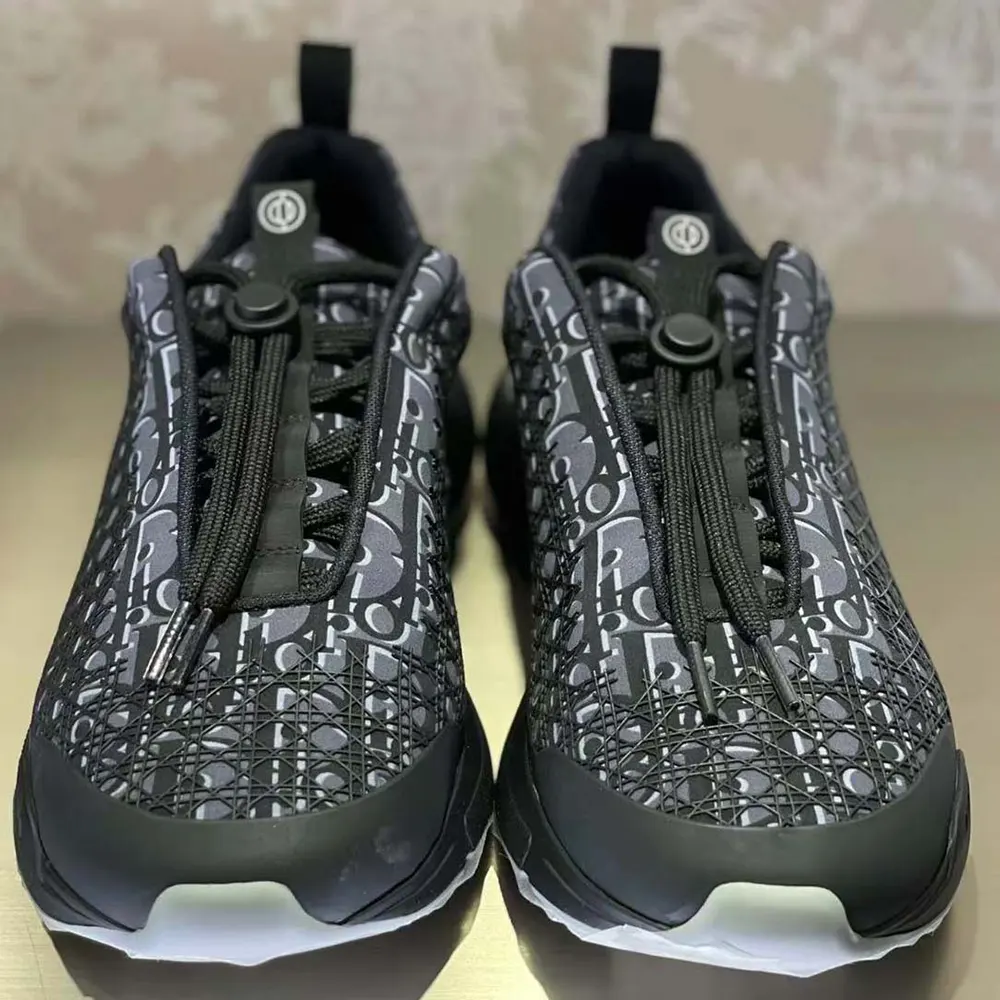 Close-up of black Dior Oblique technical fabric on Dior Men B24 Sneaker