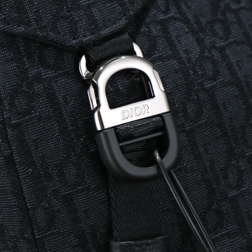 Dior Men Dior 8 Backpack with Flap Black Dior Oblique Jacquard - image 9