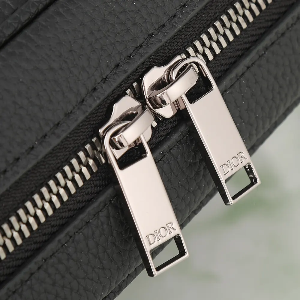Dior Men Rider 2.0 Zipped Messenger Bag Black Dior Gravity Leather and Black Grained Calfskin - image 7