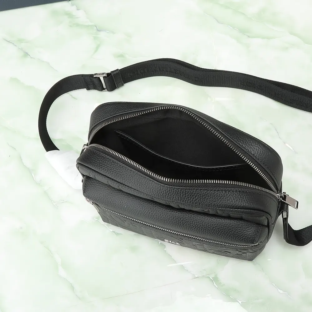 Dior Men Rider 2.0 Zipped Messenger Bag Black Dior Gravity Leather and Black Grained Calfskin - image 6