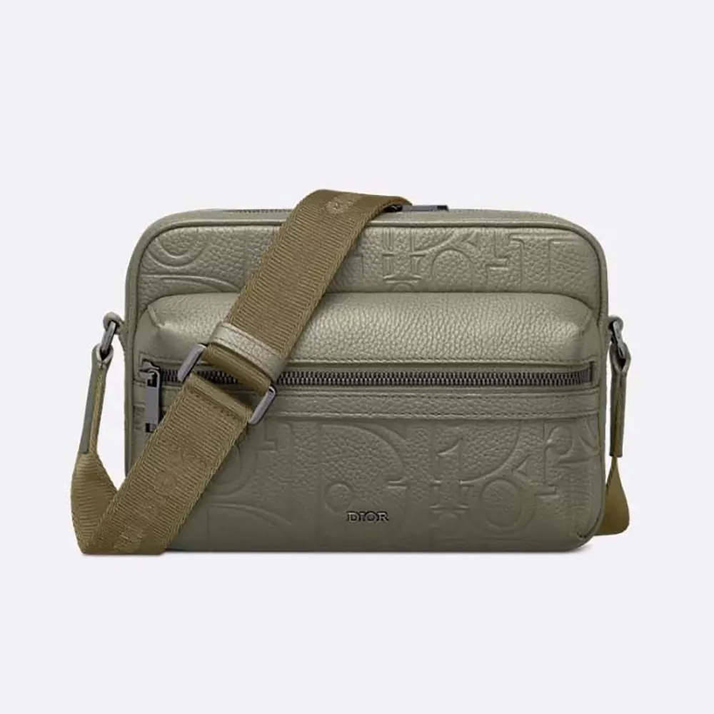 Front view of Dior Men Rider 2.0 Zipped Messenger Bag in dark green