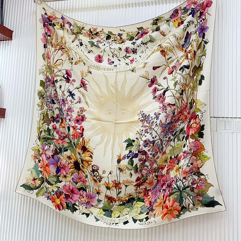 Close-up detail of silk twill texture on Dior 4 Saisons Été Soleil scarf