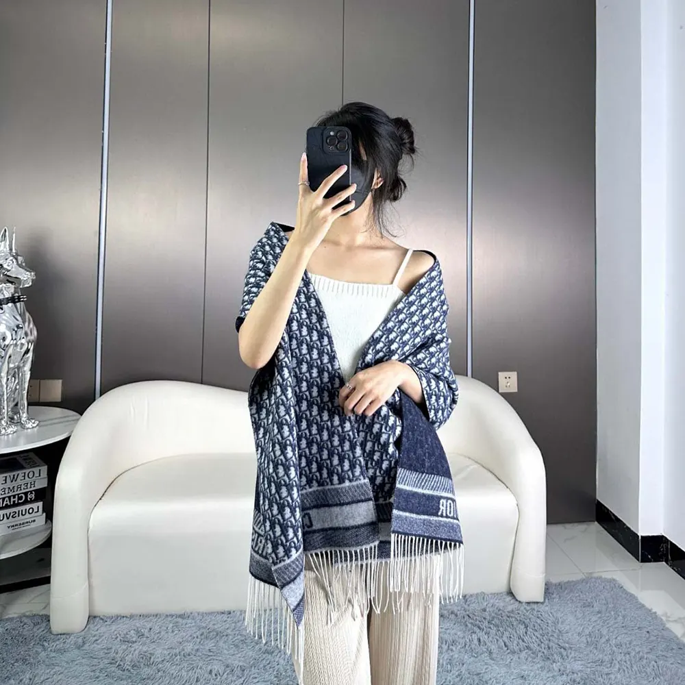 Dior Unisex Oblique Scarf Ecru and Navy Blue Cashmere - image 10