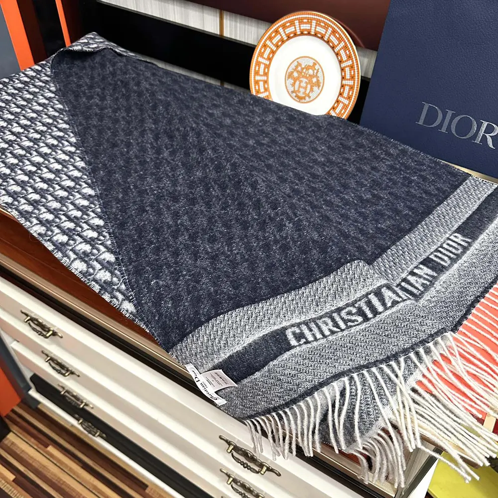 Dior Unisex Oblique Scarf Ecru and Navy Blue Cashmere - image 7