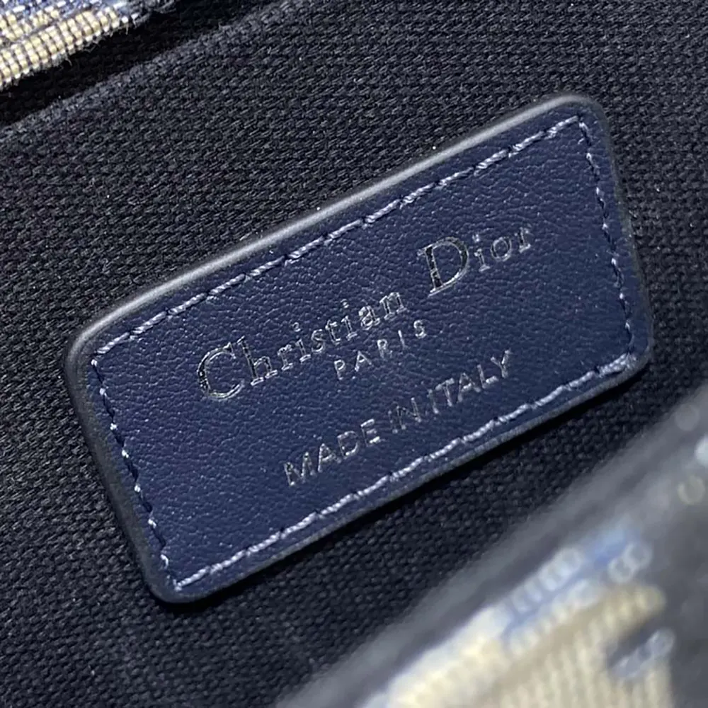 Dior Women 30 Montaigne Bag Blue Dior Oblique Jacquard and Smooth Calfskin - image 10