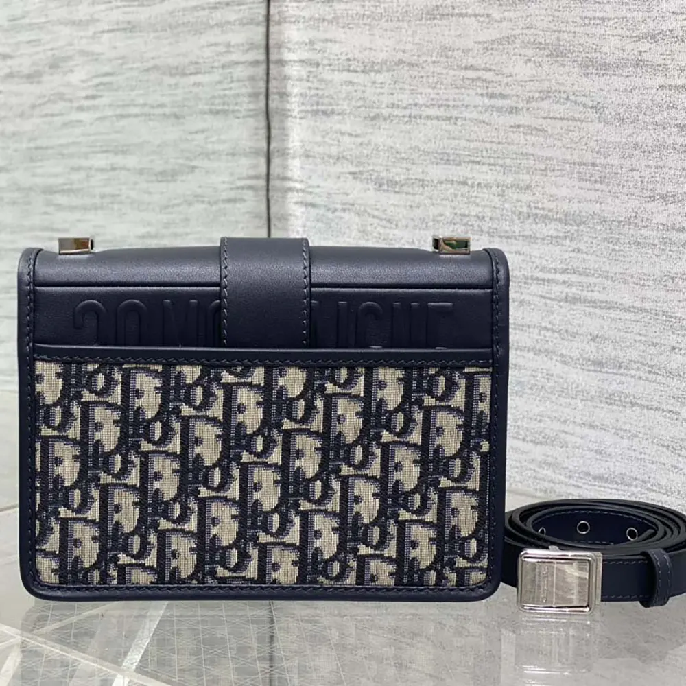 Dior Women 30 Montaigne Bag Blue Dior Oblique Jacquard and Smooth Calfskin - image 4