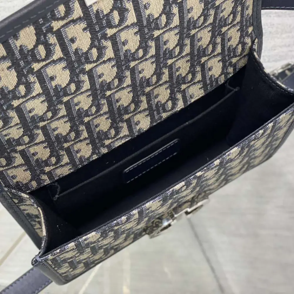Dior Women 30 Montaigne Bag Blue Dior Oblique Jacquard and Smooth Calfskin - image 9