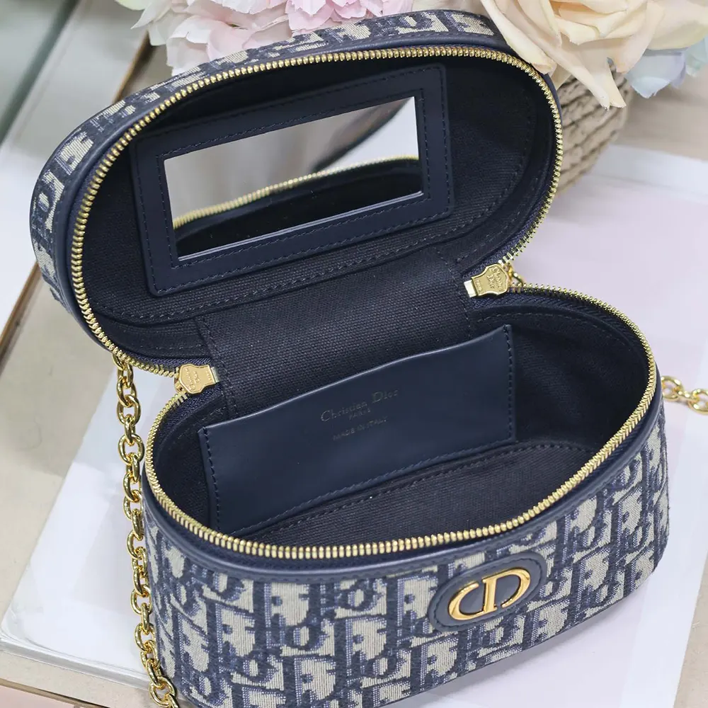 Dior Women 30 Montaigne Mini Vanity Case Blue Dior Oblique Jacquard - image 10
