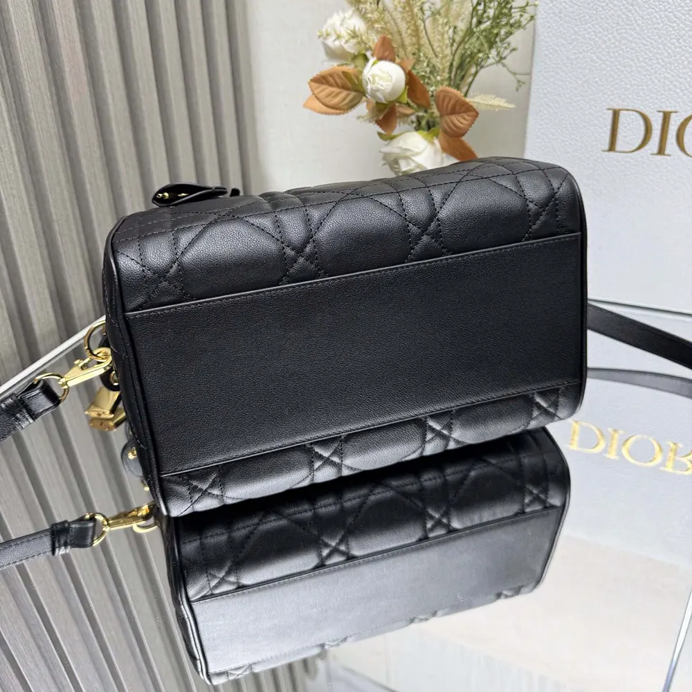 Dior Women Dior Groove 25 Bag Black Macrocannage Calfskin - image 5