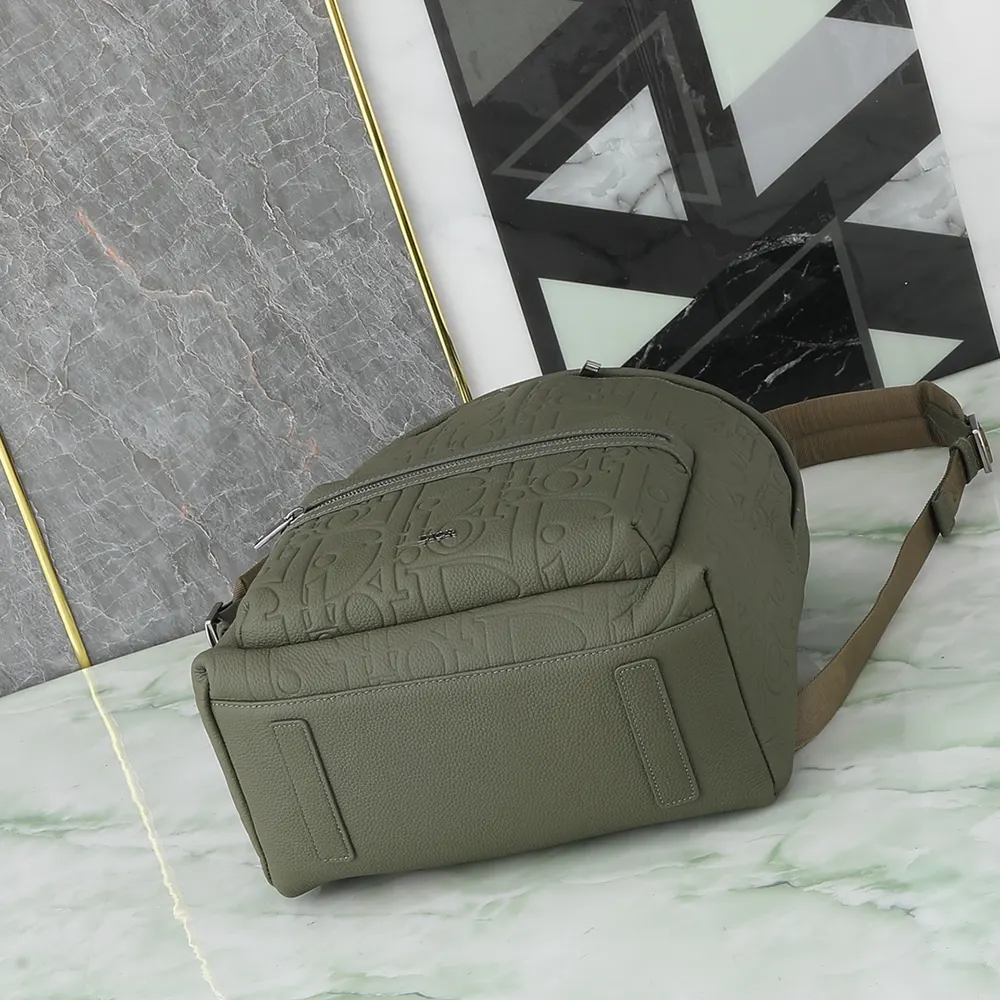 Dior Unisex Rider 2.0 Zipped Backpack Khaki Dior Gravity Leather and Khaki Grained Calfskin - image 6