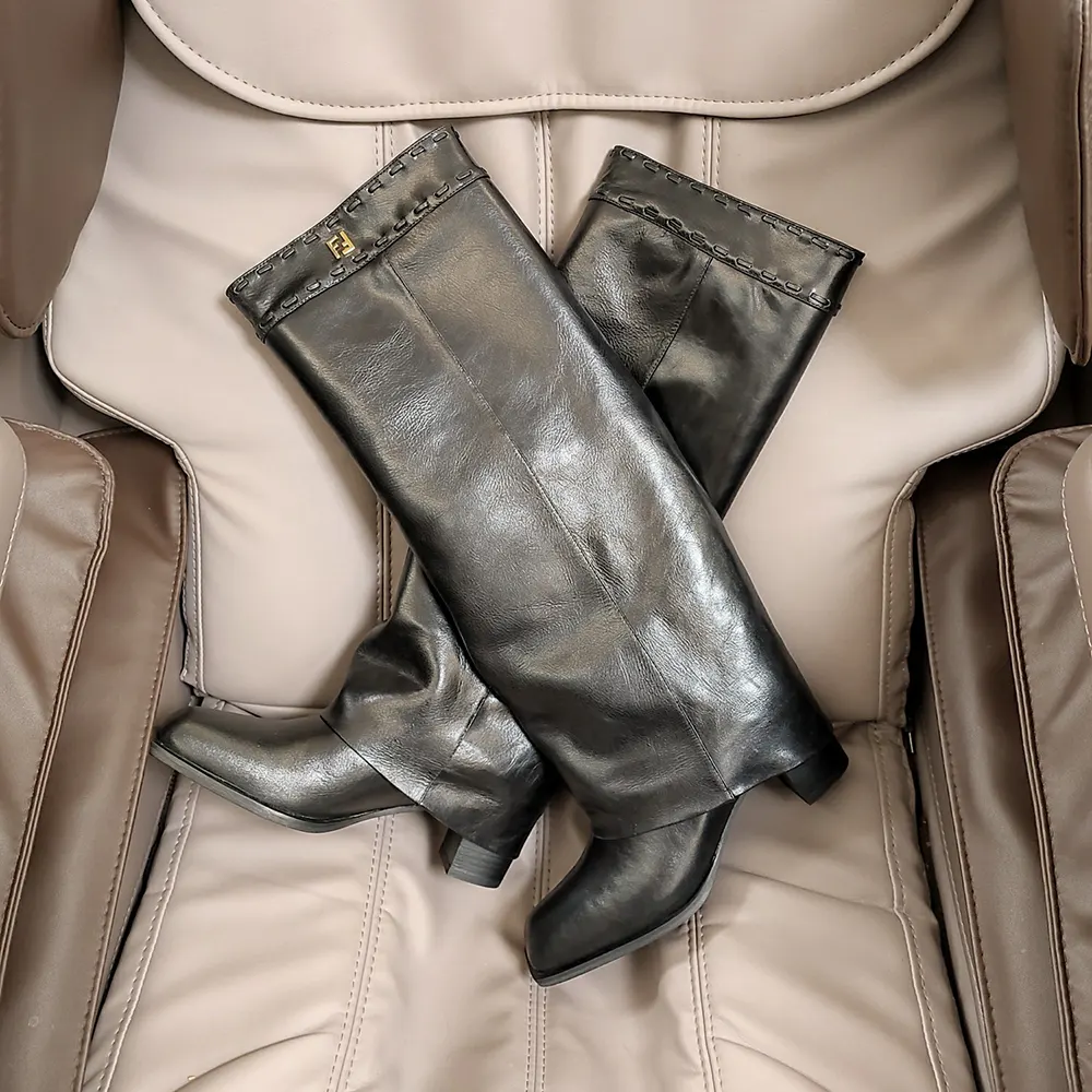 Fendi Women Show Black Leather Hhigh-heeled Boots - image 7