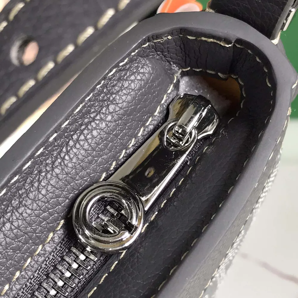 Goyard Unisex Hirondelle Bag-Grey - image 7