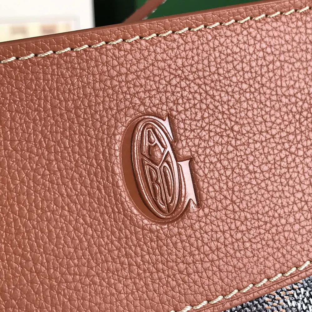 Goyard Unisex Hirondelle Bag-Tan - image 10