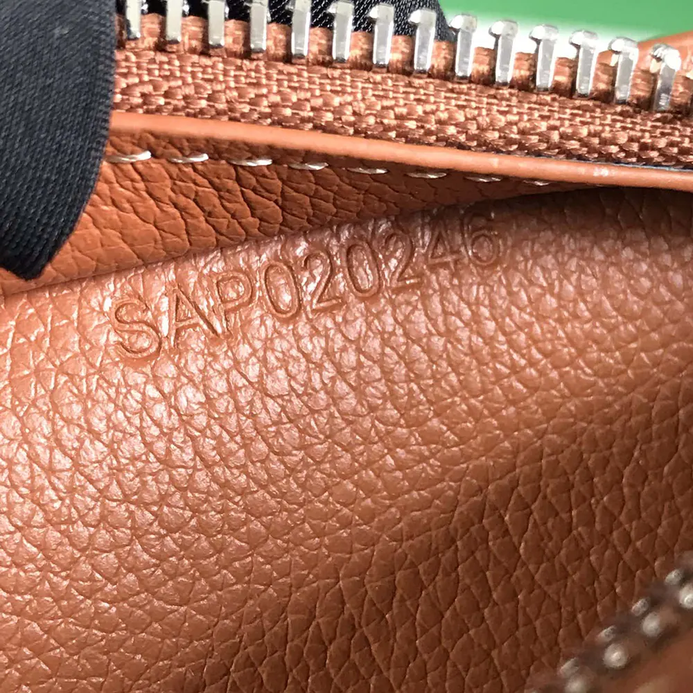 Goyard Unisex Hirondelle Bag-Tan - image 7