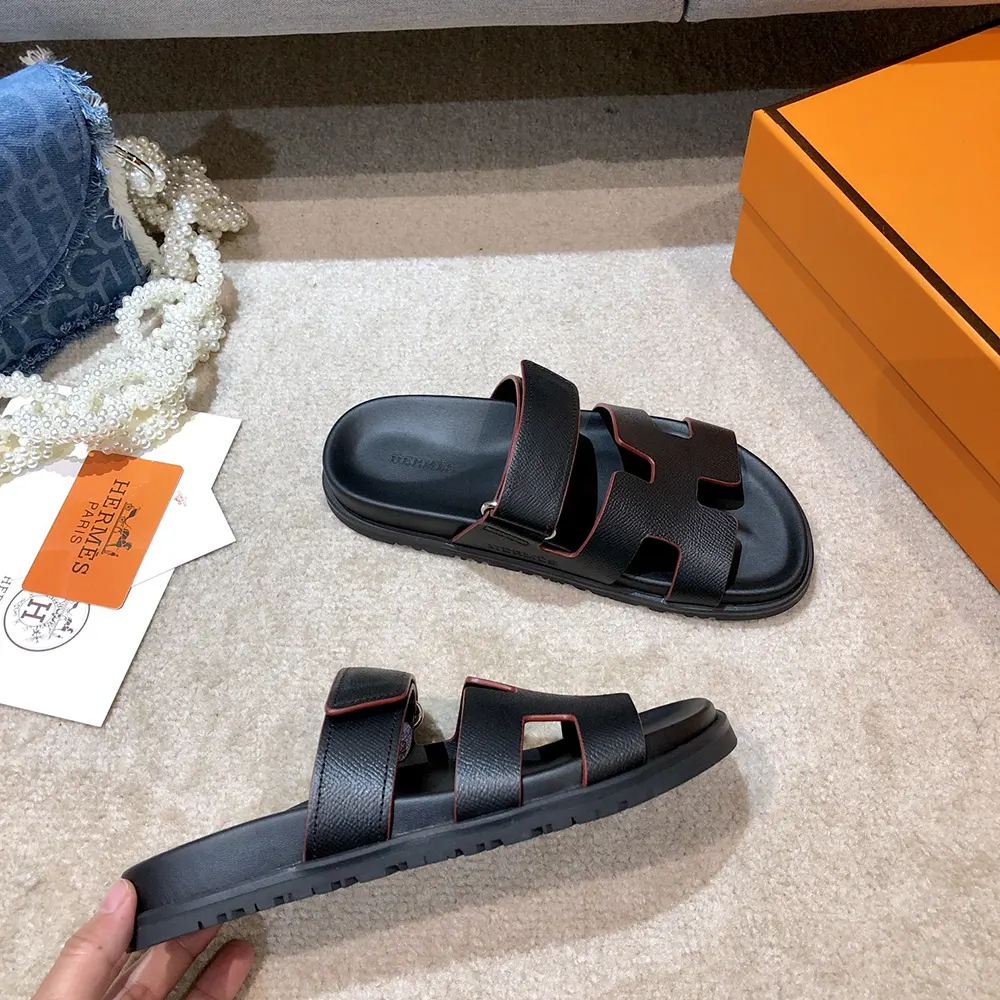 Hermes Unisex Chypre Sandal-Black H222100Zv02360 - image 4