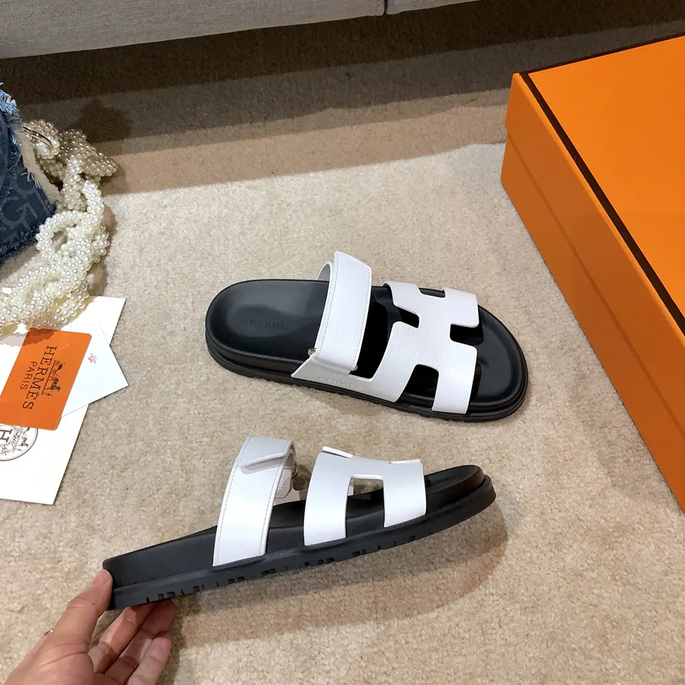 Hermes Unisex Chypre Sandal-White H222100Zv90380 - image 6