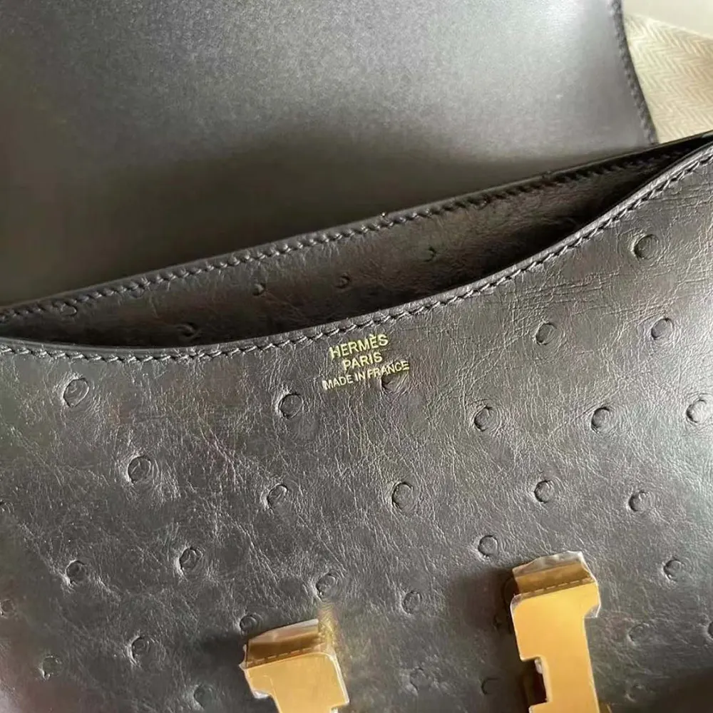 Hermes Women Constance 19 Bag Nata Ostrich Leather-Black/Gold - image 8