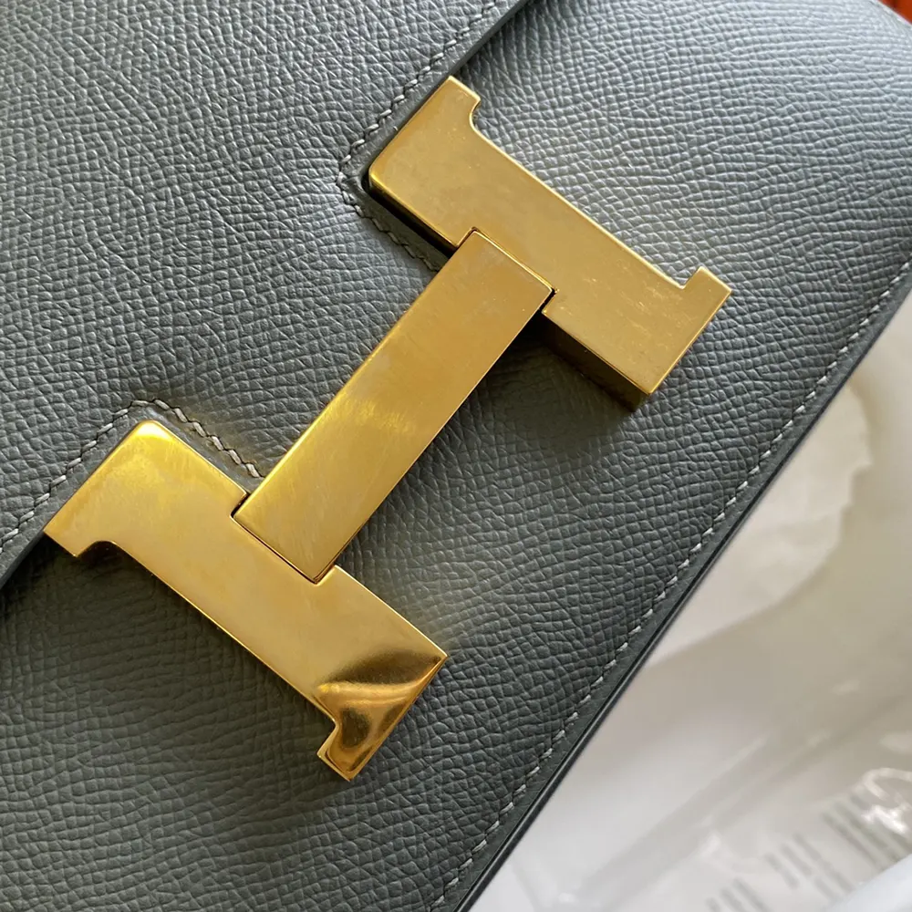 Hermes Women Constance 24 Bag Epsom Leather-Grey/Gold - image 6