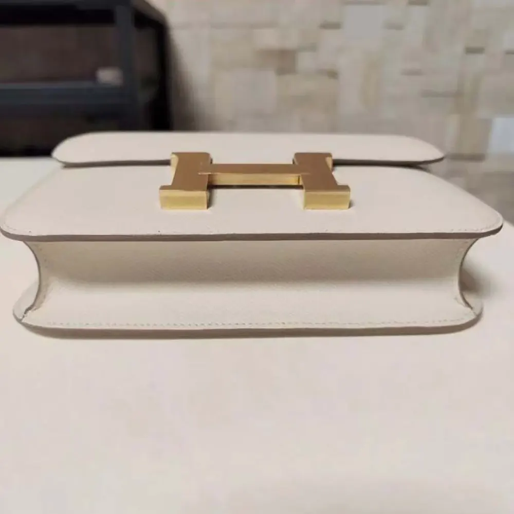 Hermes Women Constance 24 Bag Epsom Leather-White/Gold - image 8