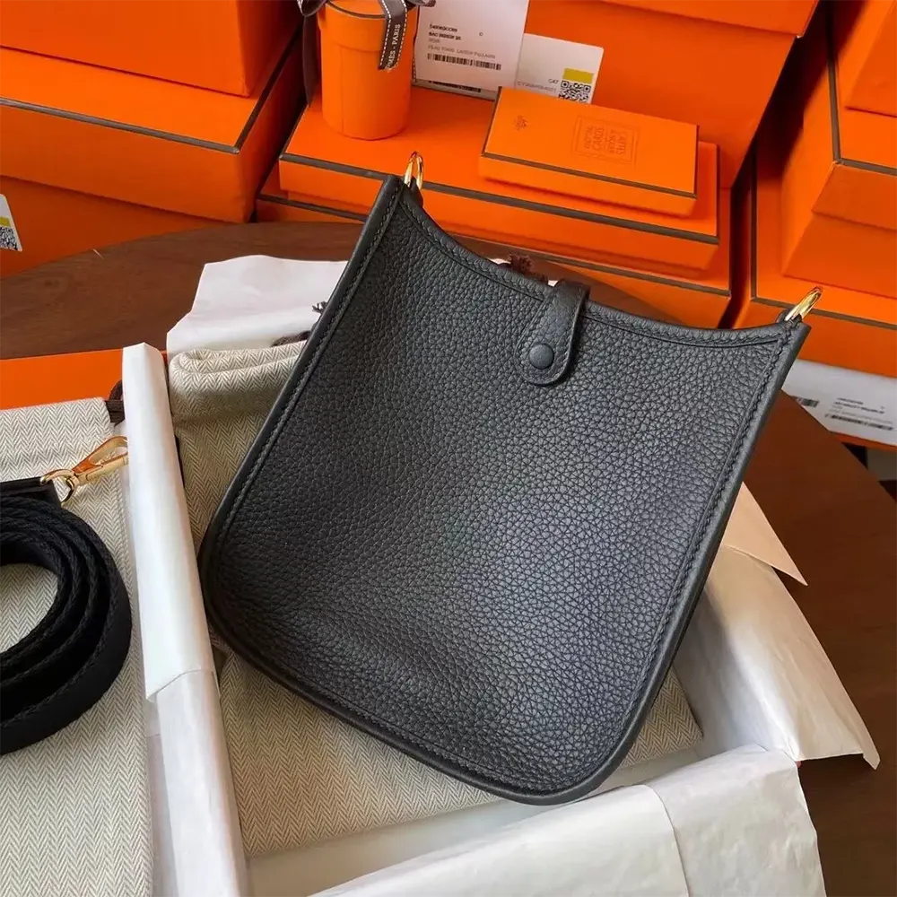 Hermes Women Evelyne 16 Amazone in Clemence Leather-Black/Gold - image 6