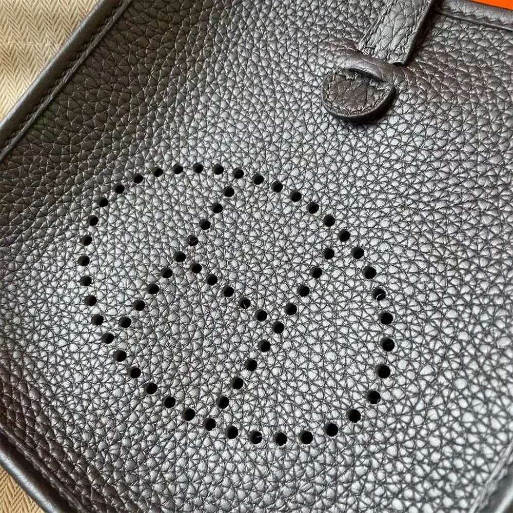 Hermes Women Evelyne 16 Amazone in Clemence Leather-Black/Silver - image 6