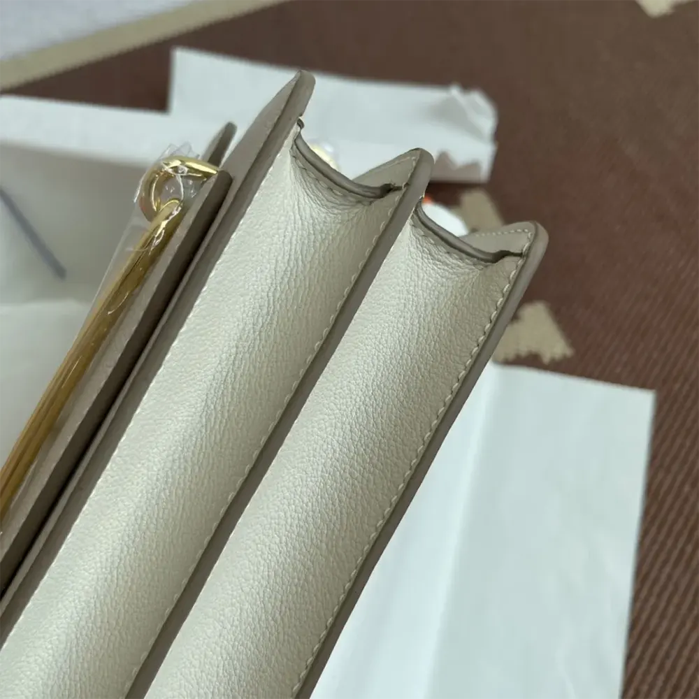 Hermes Women Roulis Mini Bag in Evercolor Calfskin-White/Gold - image 8
