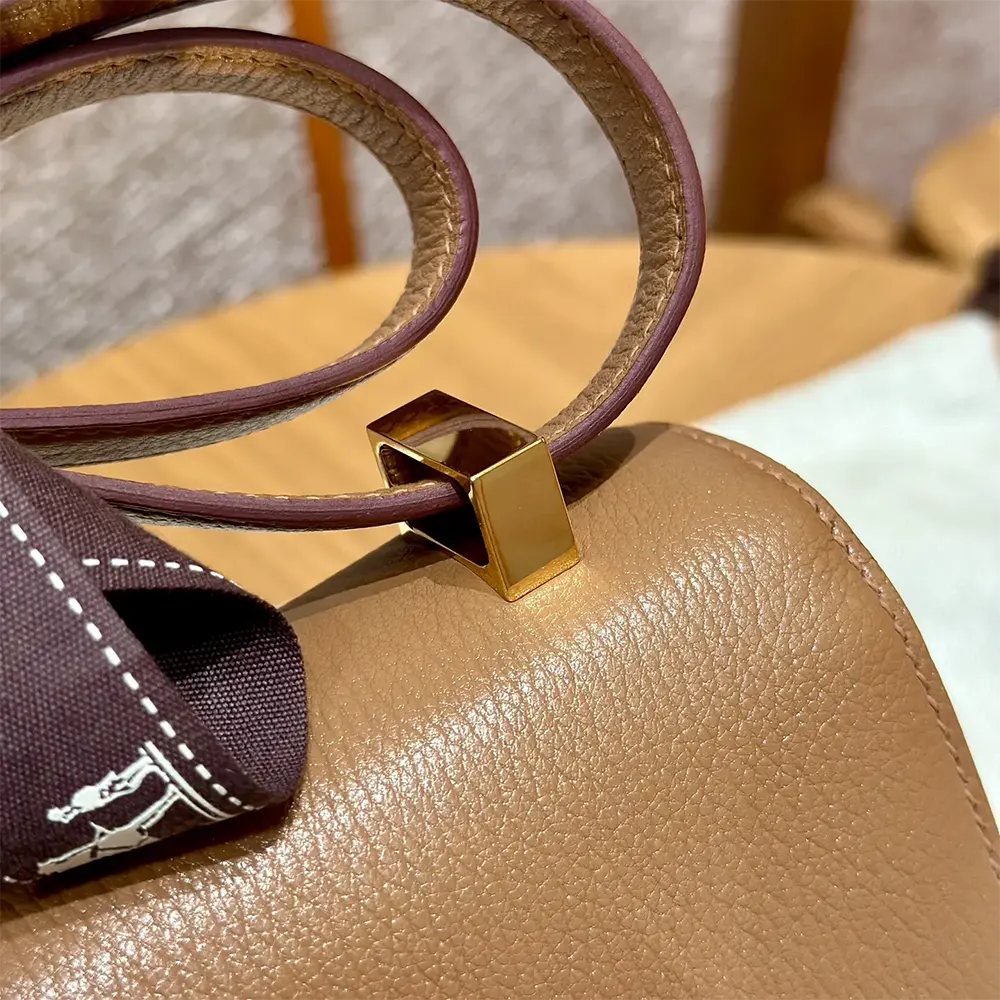 Hermes Women Verrou 21 Bag in Togo Leather-Brown/Gold - image 7