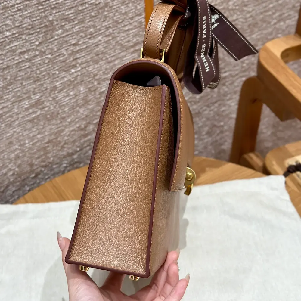 Hermes Women Verrou 21 Bag in Togo Leather-Brown/Gold - image 4