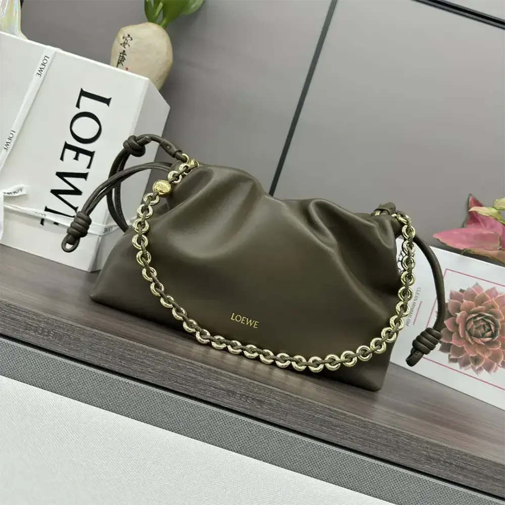 Close-up of polished hardware on Loewe Unisex Medium Flamenco Purse
