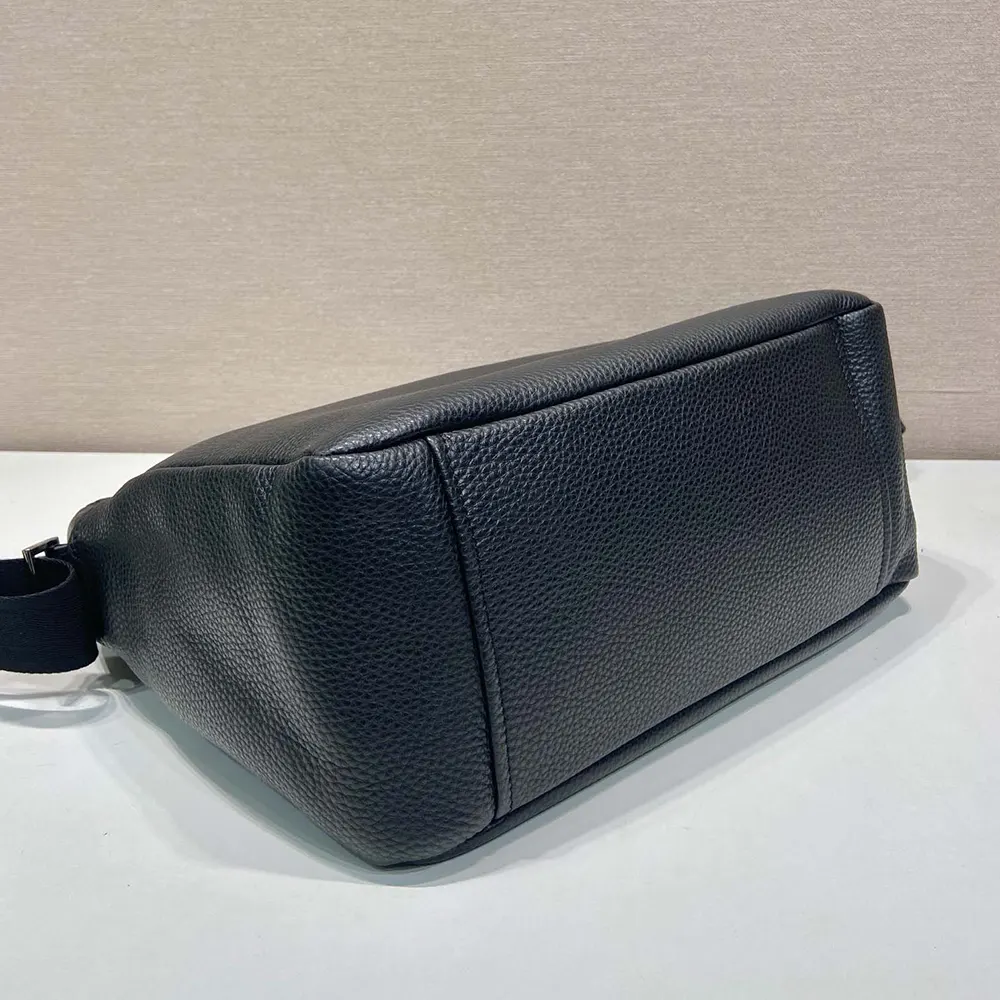 Prada Men Leather Shoulder Bag-Black - image 5