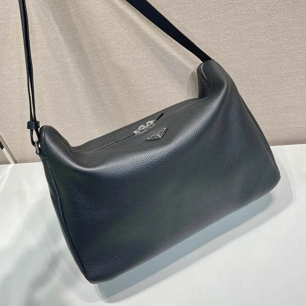 Prada Men Leather Shoulder Bag-Black - image 7