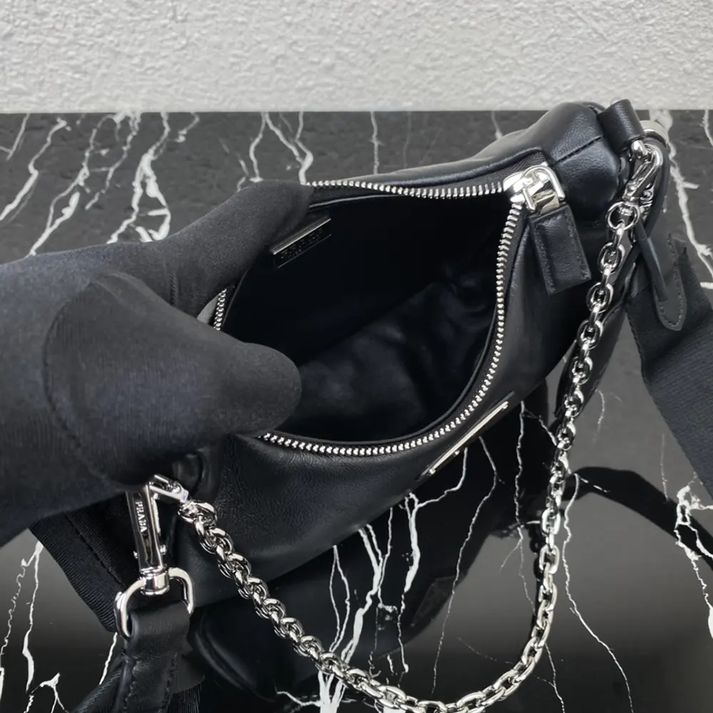 Prada Women Padded Nappa-leather Prada Re-Edition 2005 Shoulder Bag-Black - image 6