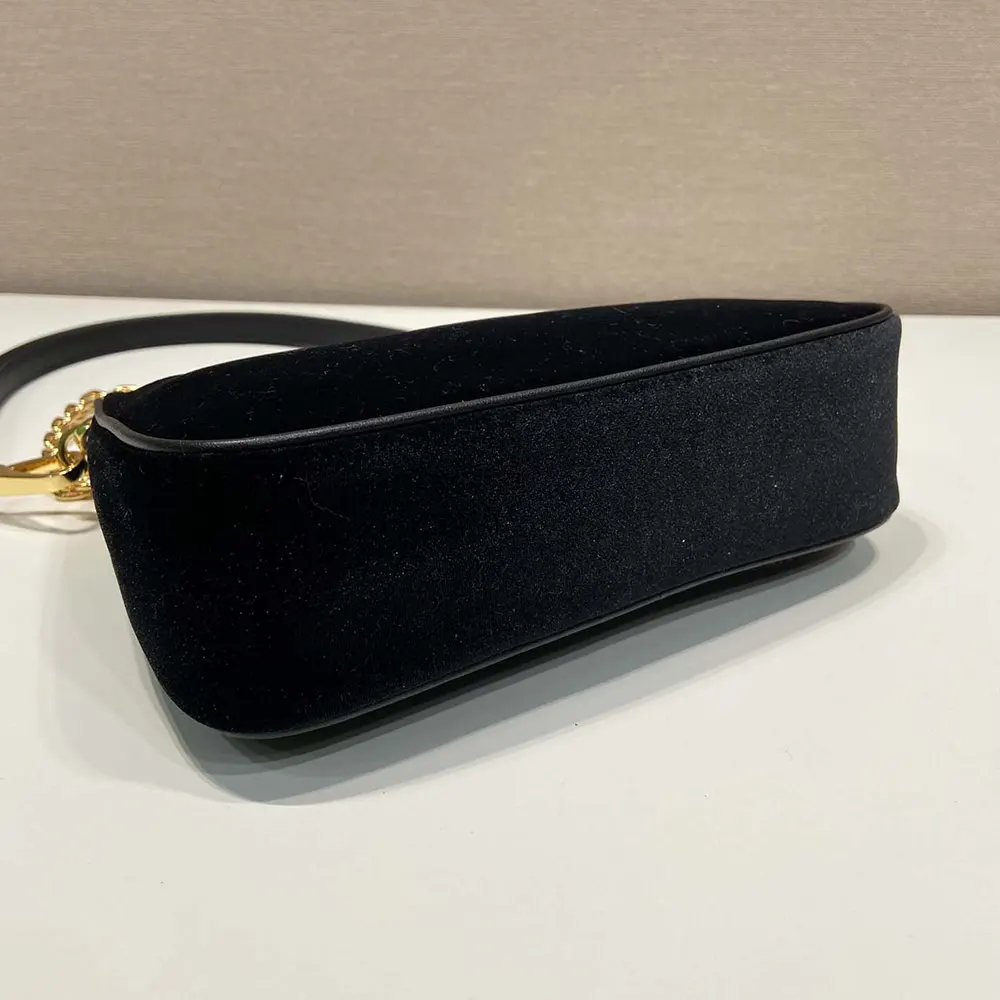 Prada Women Re-Edition Velvet Mini-bag-Black - image 7