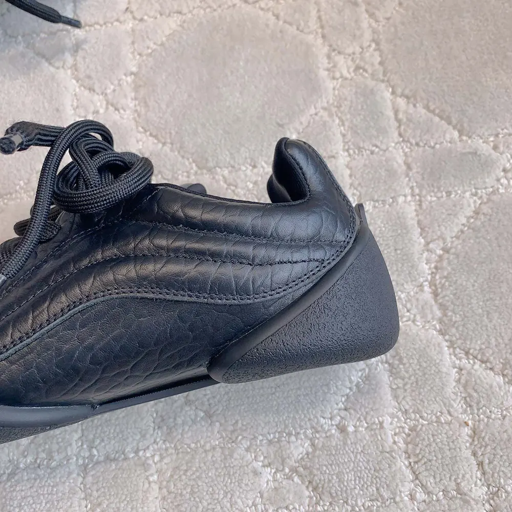 Alexander Mcqueen Unisex Flexion Sneaker in Black - image 6