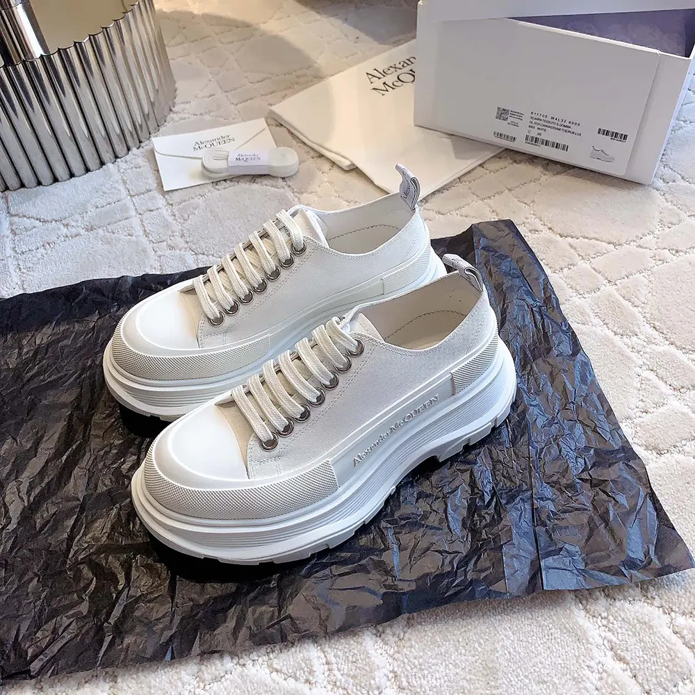 Alexander Mcqueen Unisex Tread Slick Lace Up in White - image 4