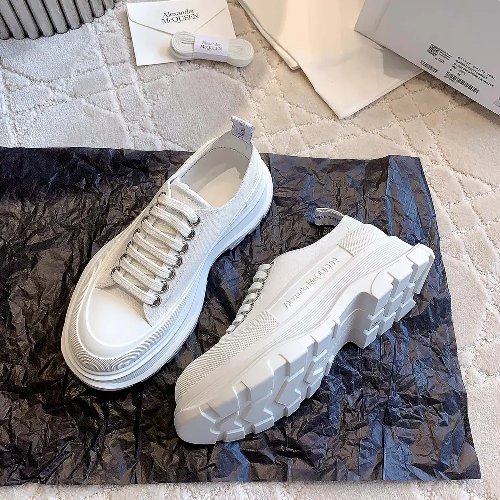 Alexander Mcqueen Unisex Tread Slick Lace Up in White - image 5